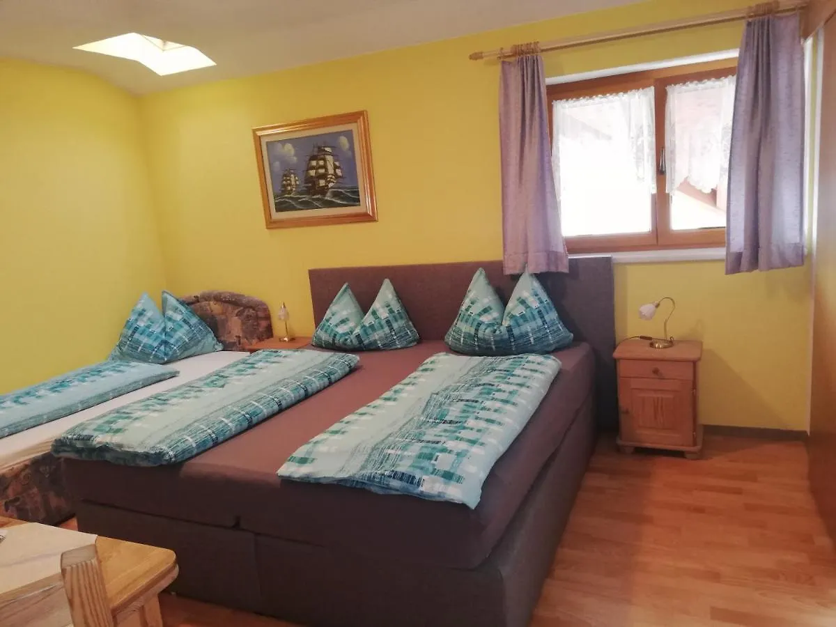 Homestay Haus Georg Apartment Innsbruck